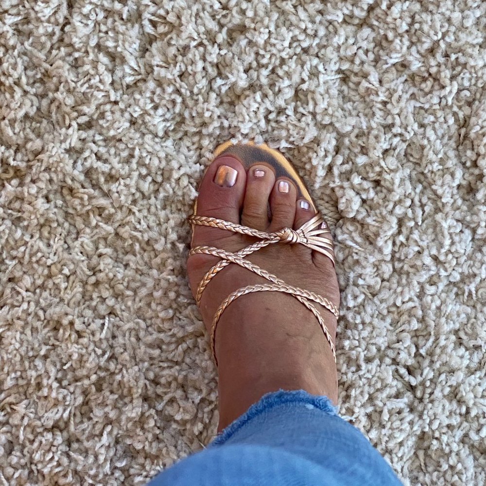 Sigerson Morrison Rosegold Metallic Sandal - Picture 3 of 5